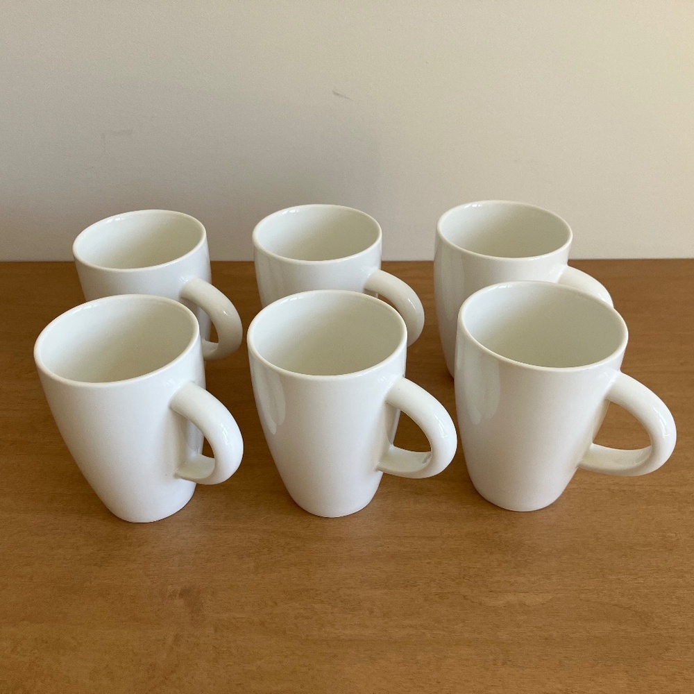 Maxwell Williams Mugs x 6
